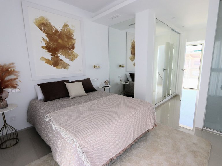 Villa for Sale in Los Alcazares, Murcia 22
