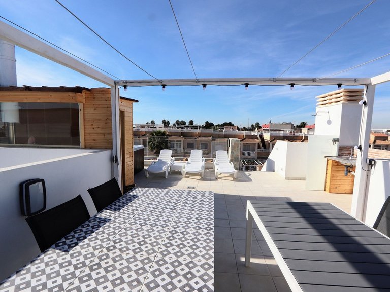 Villa for Sale in Los Alcazares, Murcia 36
