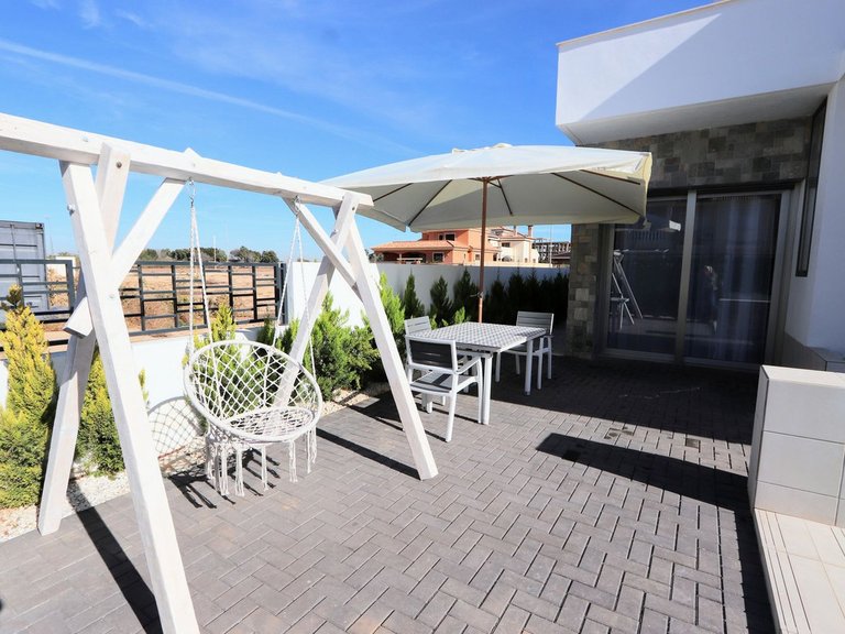 Villa for Sale in Los Alcazares, Murcia 39