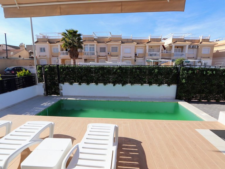 Villa for Sale in Los Alcazares, Murcia 46
