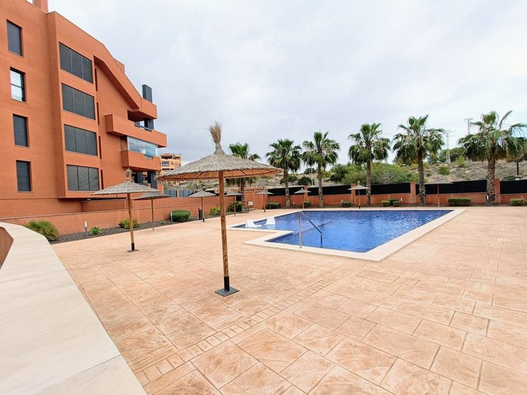 Apartment for Sale in Villamartin, Alicante 23