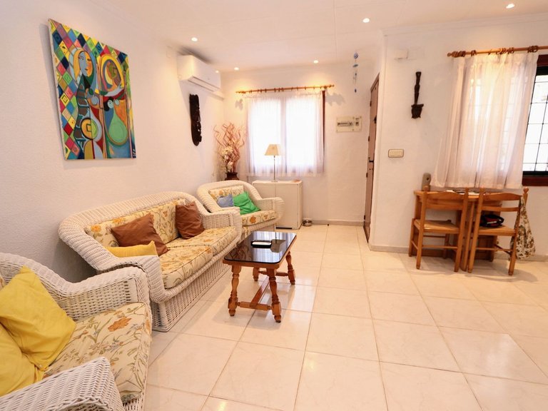 Town House for Sale in Mil Palmeras, Alicante 8