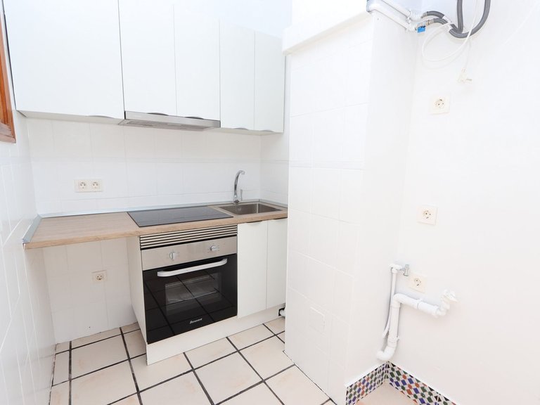 Apartment for Sale in Villamartin, Alicante 8