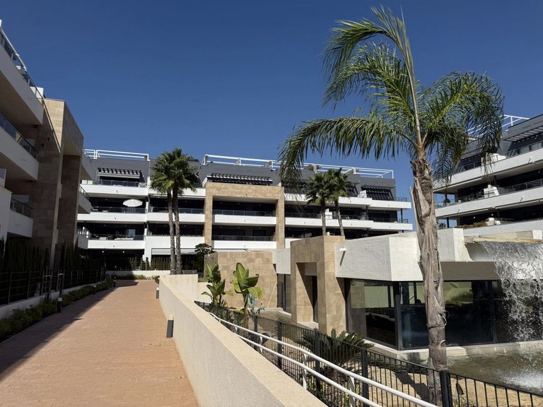 Apartment for Sale in Playa Flamenca, Alicante 1