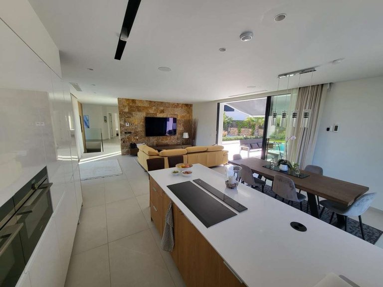 Villa for Sale in Las Colinas, Alicante 10