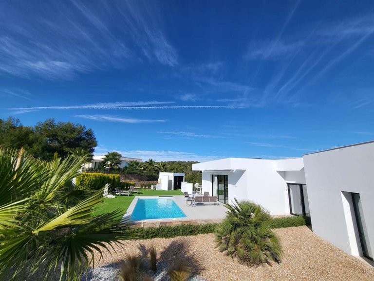 Villa for Sale in Las Colinas, Alicante 49