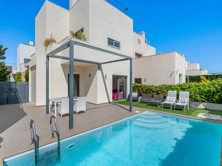 Villa for Sale in Ciudad Quesada, Alicante 1