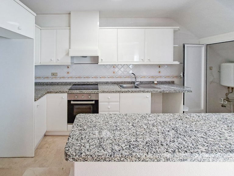 Town House for Sale in Villamartin, Alicante 3