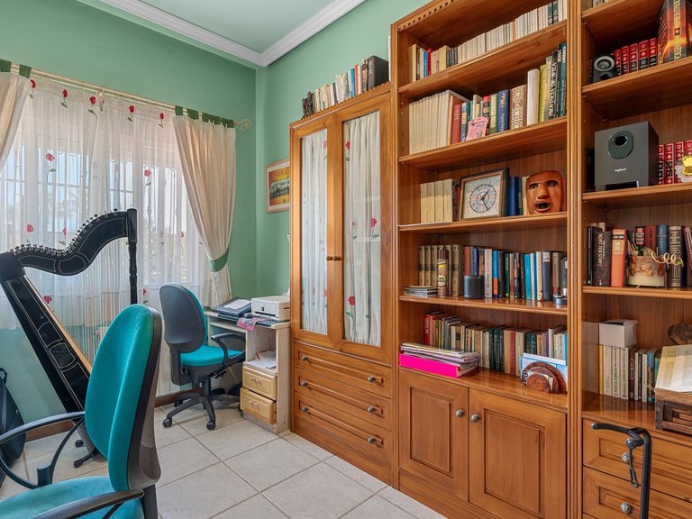 Villa for Sale in Torrevieja, Alicante 23