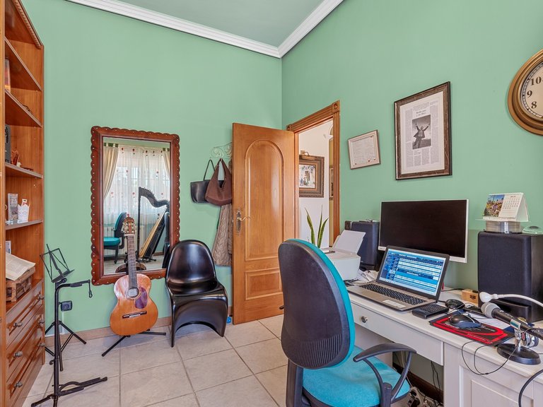 Villa for Sale in Torrevieja, Alicante 24