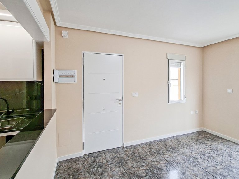Town House for Sale in La Zenia, Alicante 7