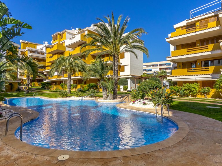 Apartment for Sale in Torrevieja, Alicante 24