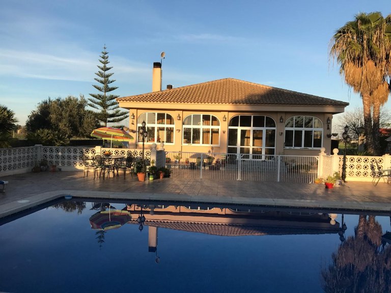Villa for Sale in Dolores, Alicante 1