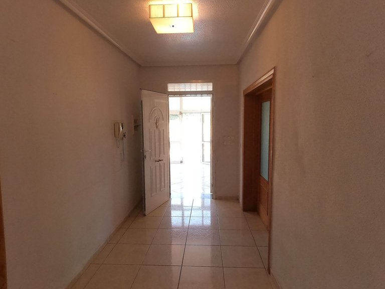 Villa for Sale in Dolores, Alicante 12