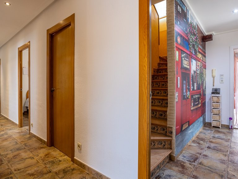 Villa for Sale in Elche, Alicante 12