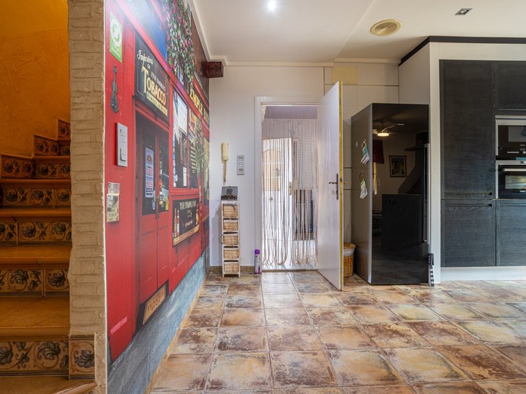 Villa for Sale in Elche, Alicante 13