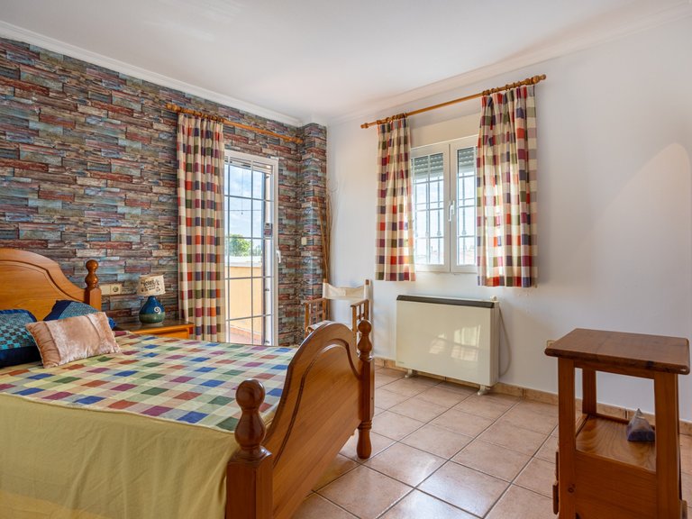 Villa for Sale in Elche, Alicante 22