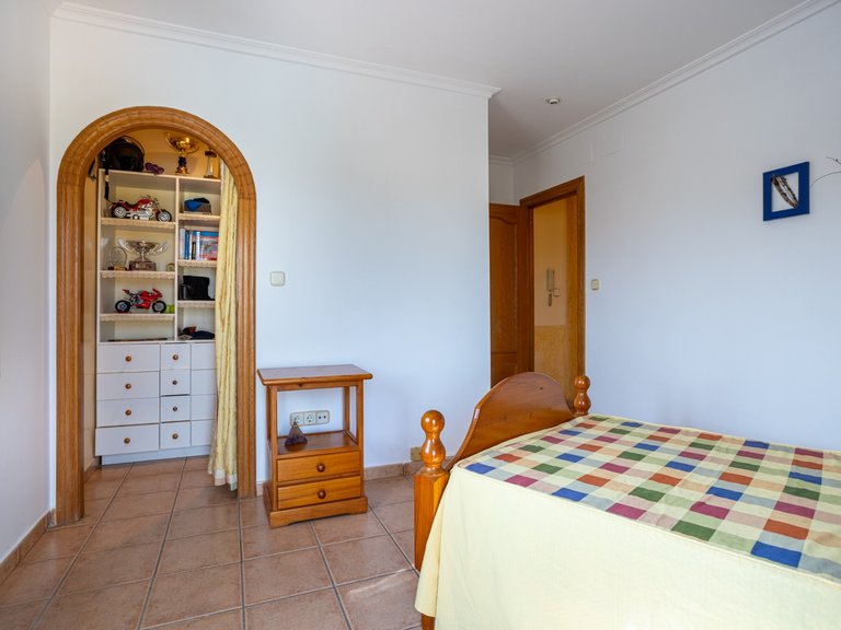 Villa for Sale in Elche, Alicante 23