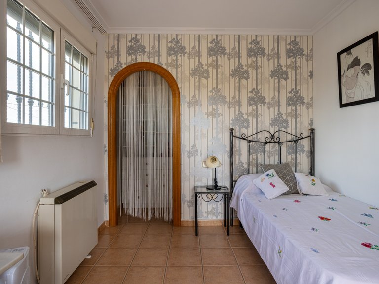 Villa for Sale in Elche, Alicante 27