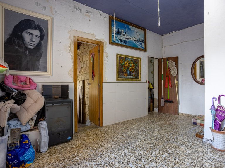 Villa for Sale in Elche, Alicante 30