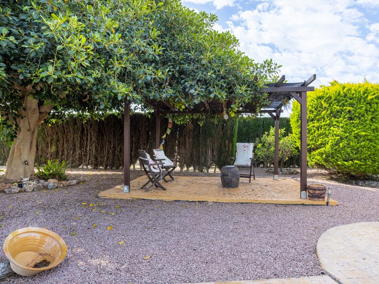 Villa for Sale in Elche, Alicante 44