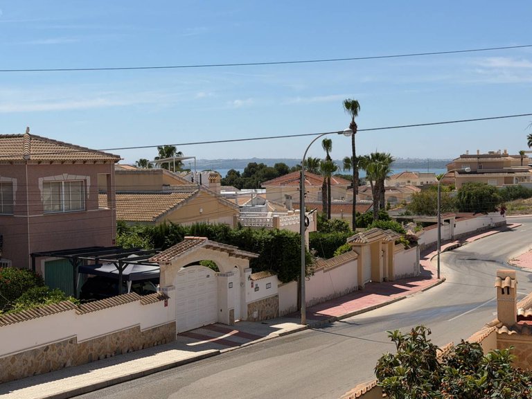 Villa for Sale in Ciudad Quesada, Alicante 32