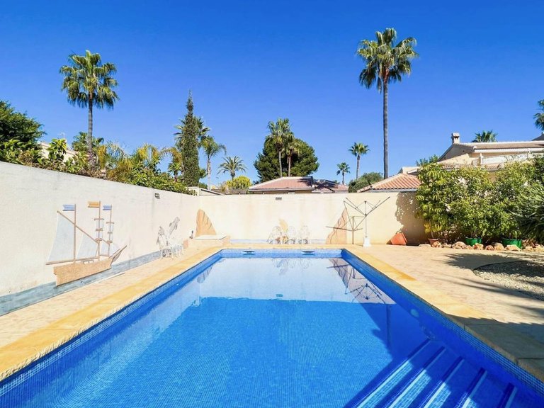 Villa for Sale in Ciudad Quesada, Alicante 24