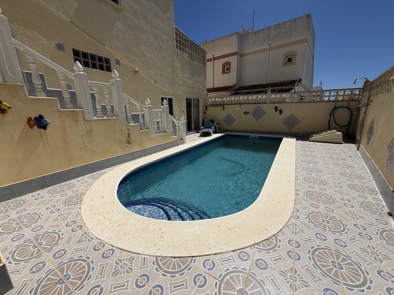 Town House for Sale in San Miguel De Salinas, Alicante 32
