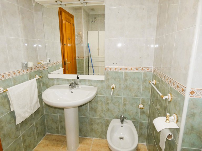 Apartment for Sale in Torrevieja, Alicante 20