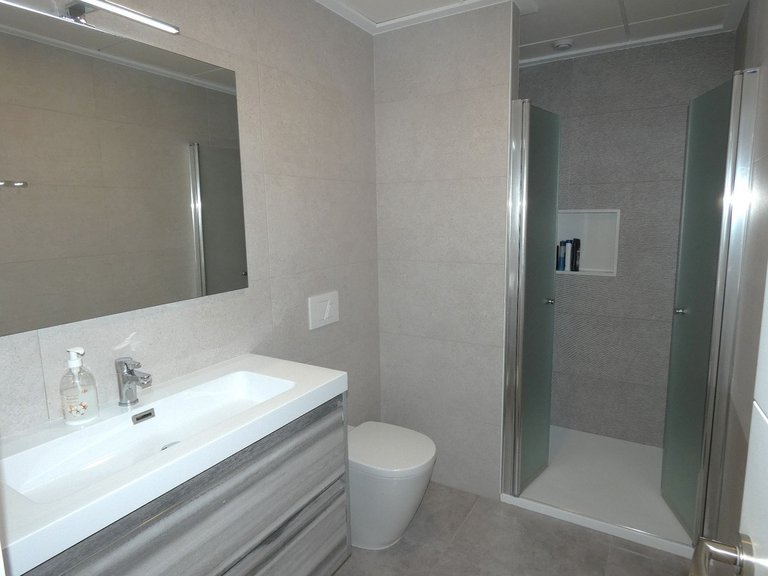 Apartment for Sale in Punta Prima, Alicante 23