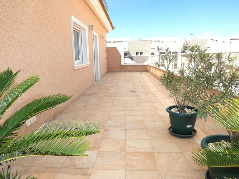 Apartment for Sale in Punta Prima, Alicante 34