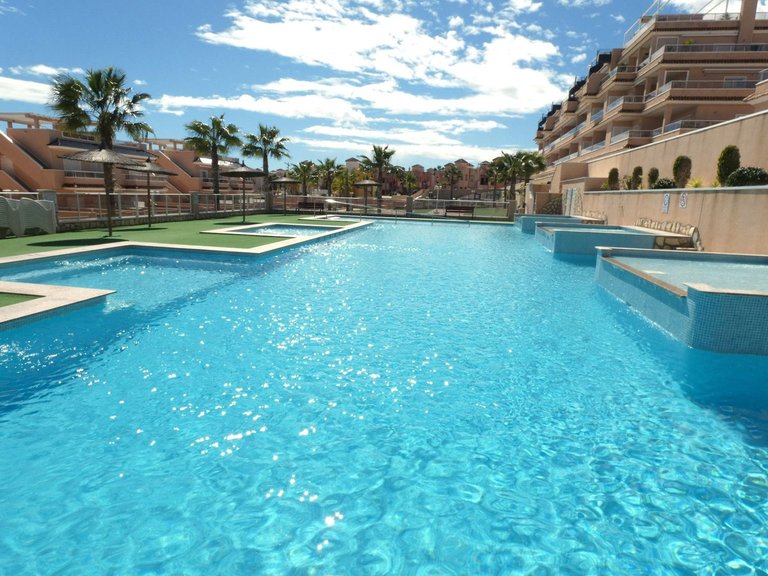 Apartment for Sale in Punta Prima, Alicante 39