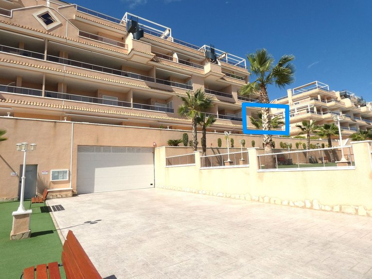 Apartment for Sale in Punta Prima, Alicante 49