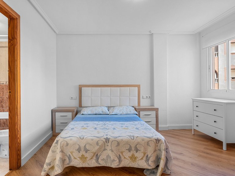 Apartment for Sale in Torrevieja, Alicante 8