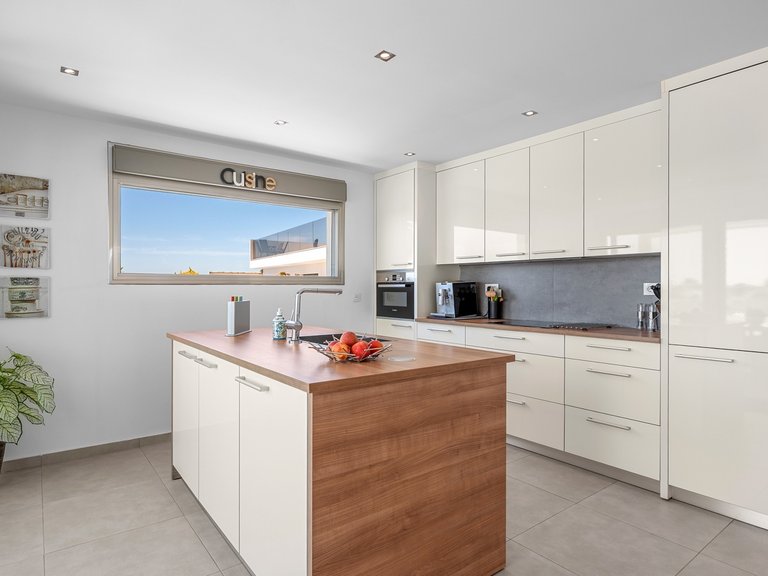Villa for Sale in La Marina, Alicante 12
