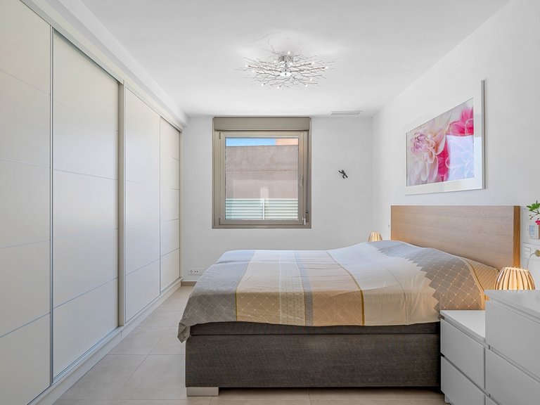 Villa for Sale in La Marina, Alicante 16