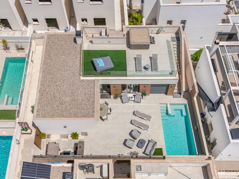 Villa for Sale in Benijofar, Alicante 50