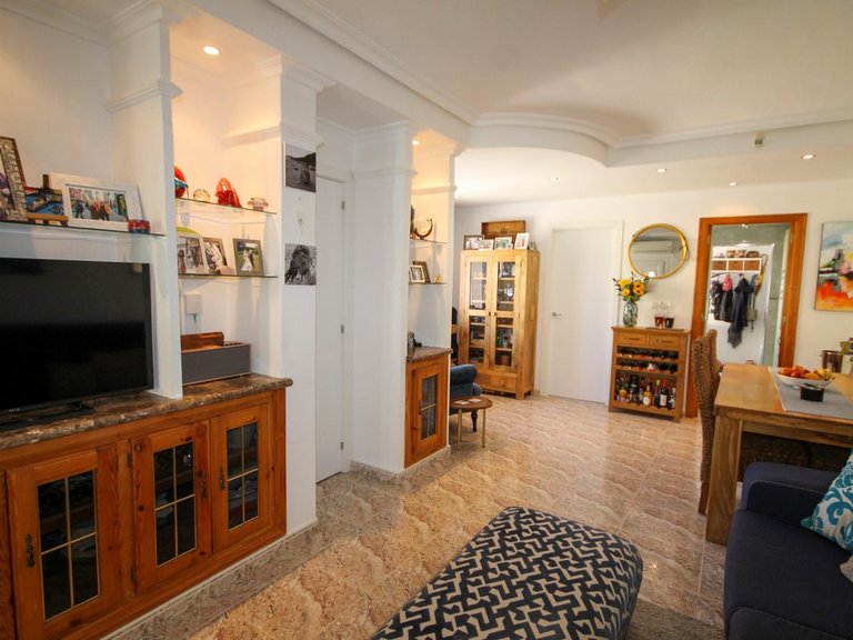 Town House for Sale in Villamartin, Alicante 5