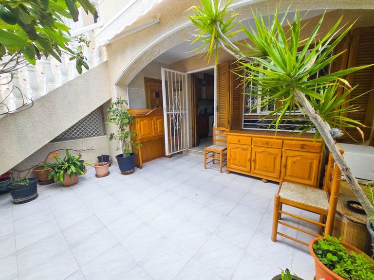 Apartment for Sale in Torrevieja, Alicante 1