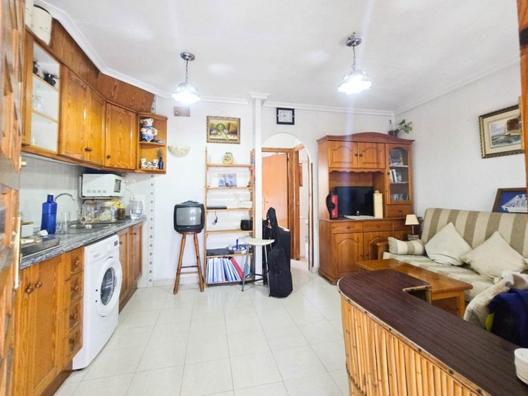 Apartment for Sale in Torrevieja, Alicante 20