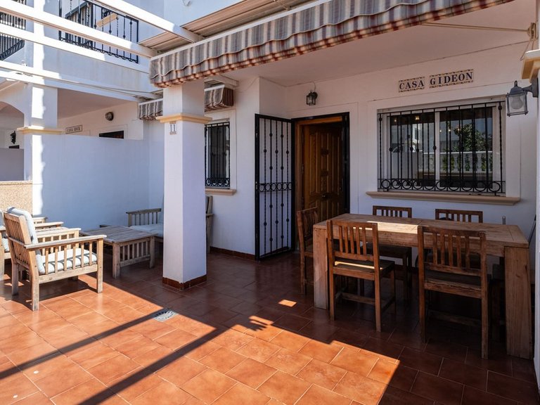Apartment for Sale in Punta Prima, Alicante 1