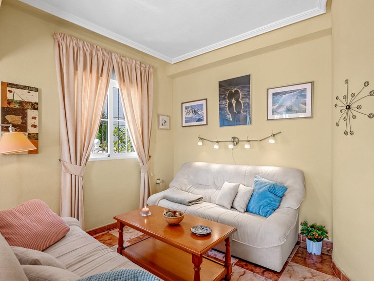 Town House for Sale in Cabo Roig, Alicante 9