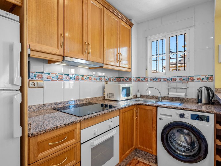 Town House for Sale in Cabo Roig, Alicante 10