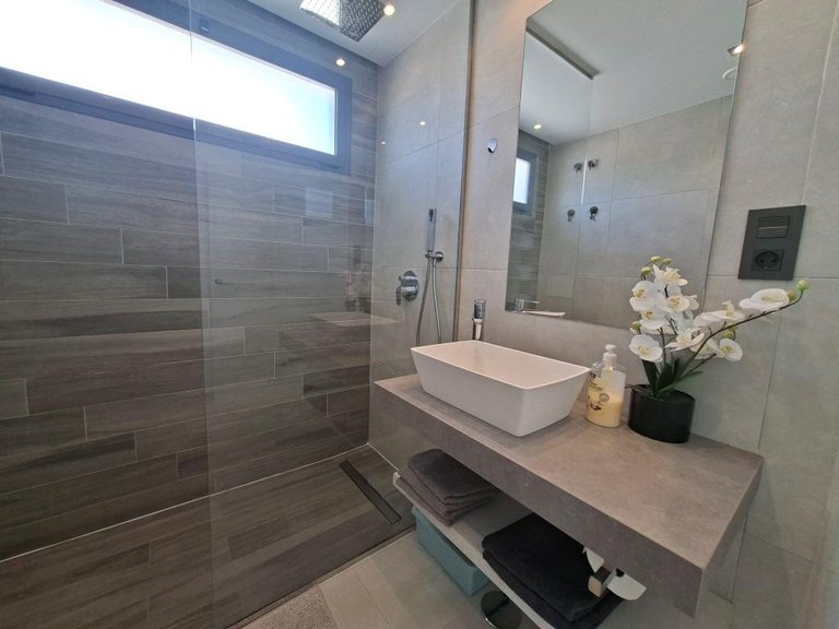 Apartment for Sale in Guardamar Del Segura, Alicante 16