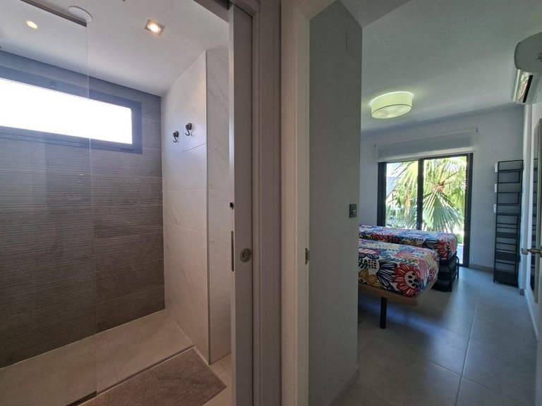 Apartment for Sale in Guardamar Del Segura, Alicante 21
