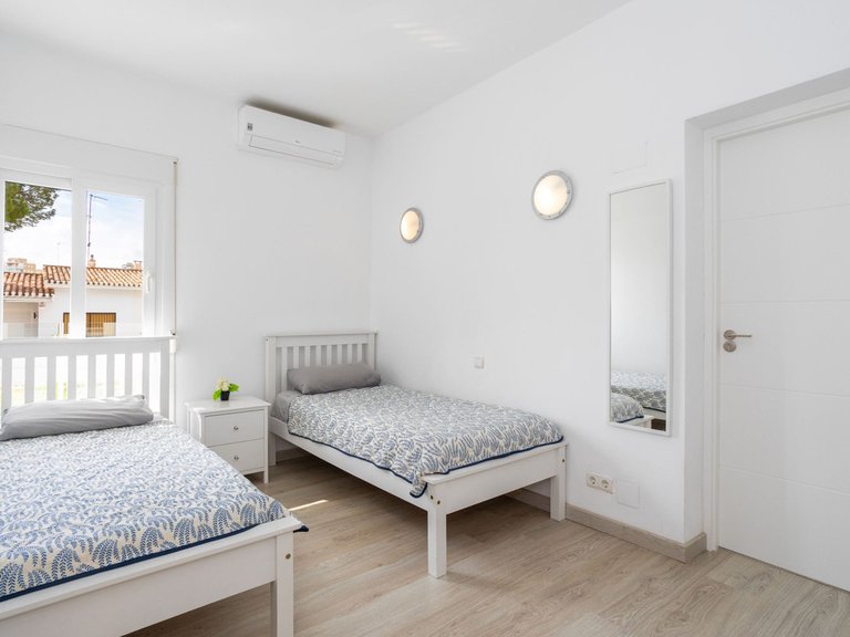 Villa for Sale in Campoamor, Alicante 40