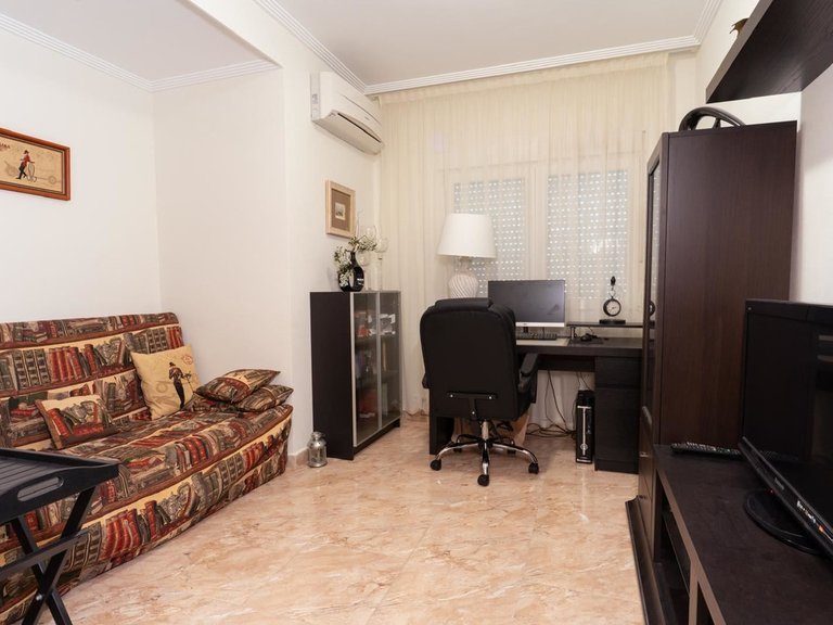 Villa for Sale in Los Altos, Alicante 25