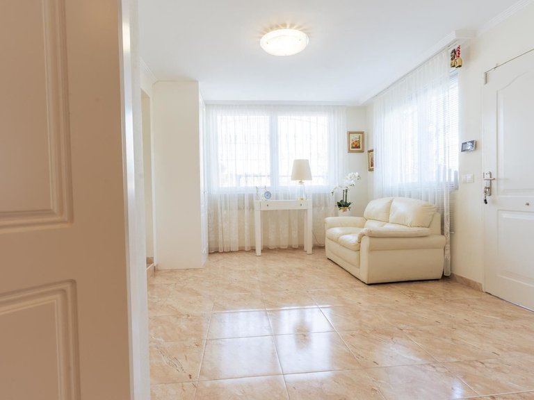 Villa for Sale in Los Altos, Alicante 41