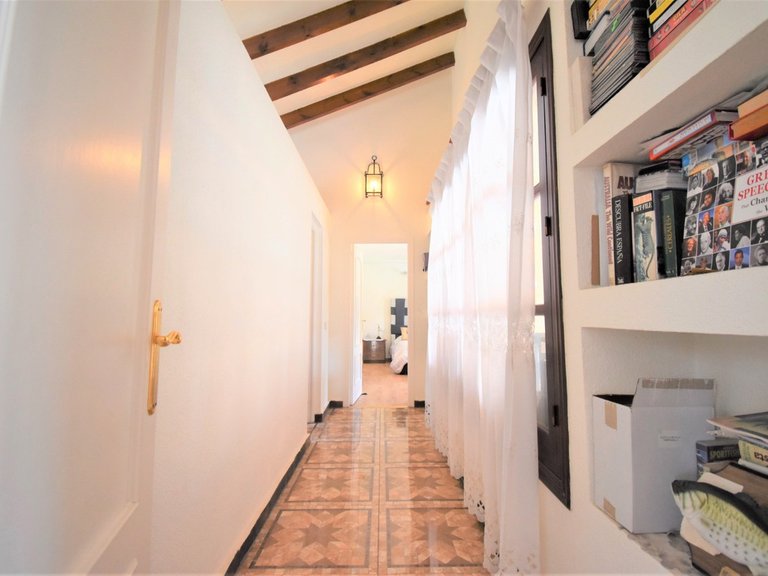 Villa for Sale in Villamartin, Alicante 15