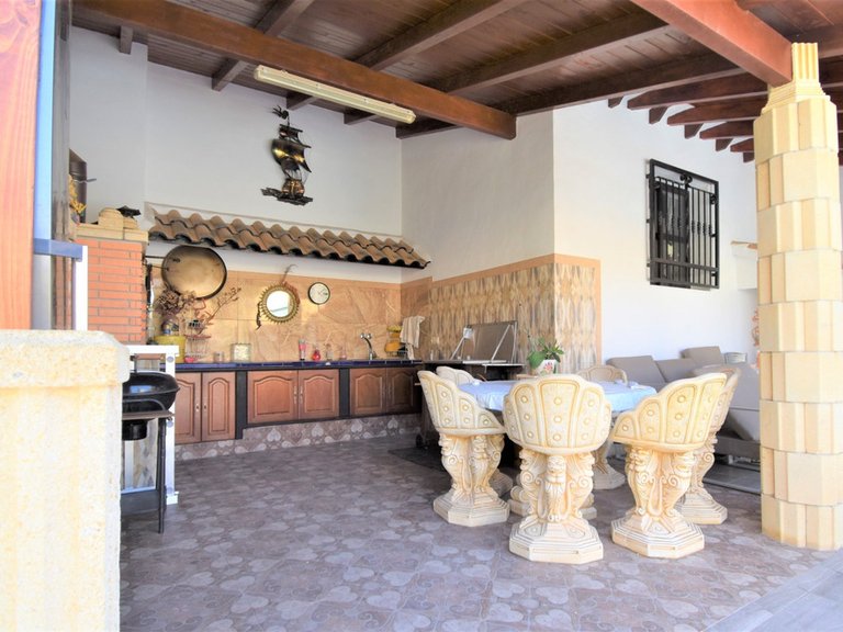 Villa for Sale in Villamartin, Alicante 35